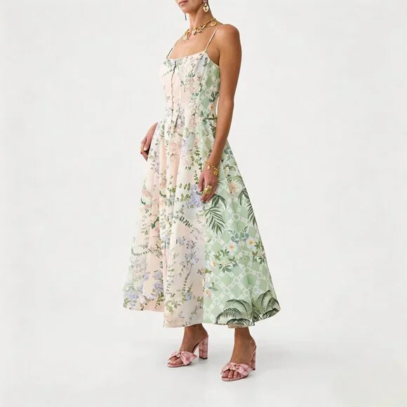 Camilla corset dress with long flared skirt - Picture 3 of 16